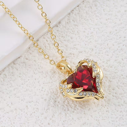 Collier Cœur Rubis Étreinte Angélique