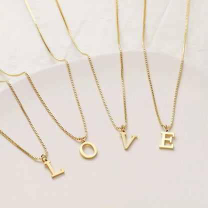 Collier avec lettres d'amour-initiales