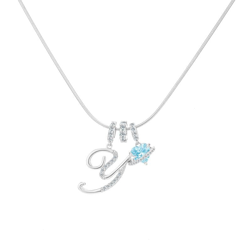 Collier avec pendentif cœur initial