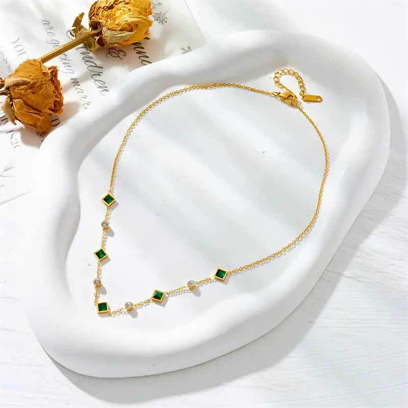 Collier Émeraude Alena