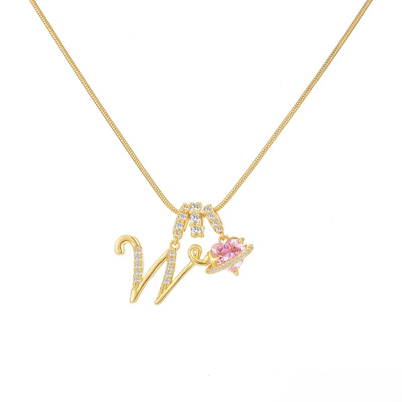 Collier avec pendentif cœur initial
