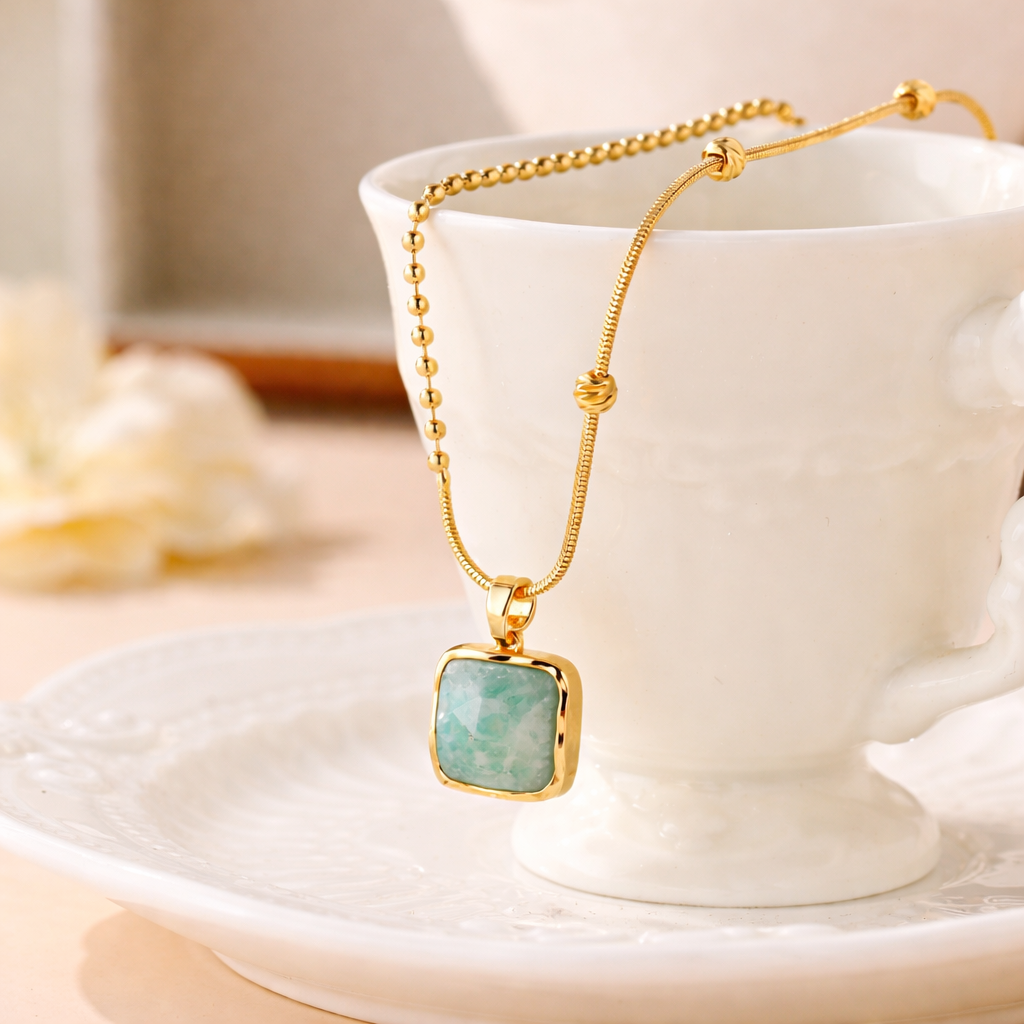 Collier Lucia avec Pendentif Vert