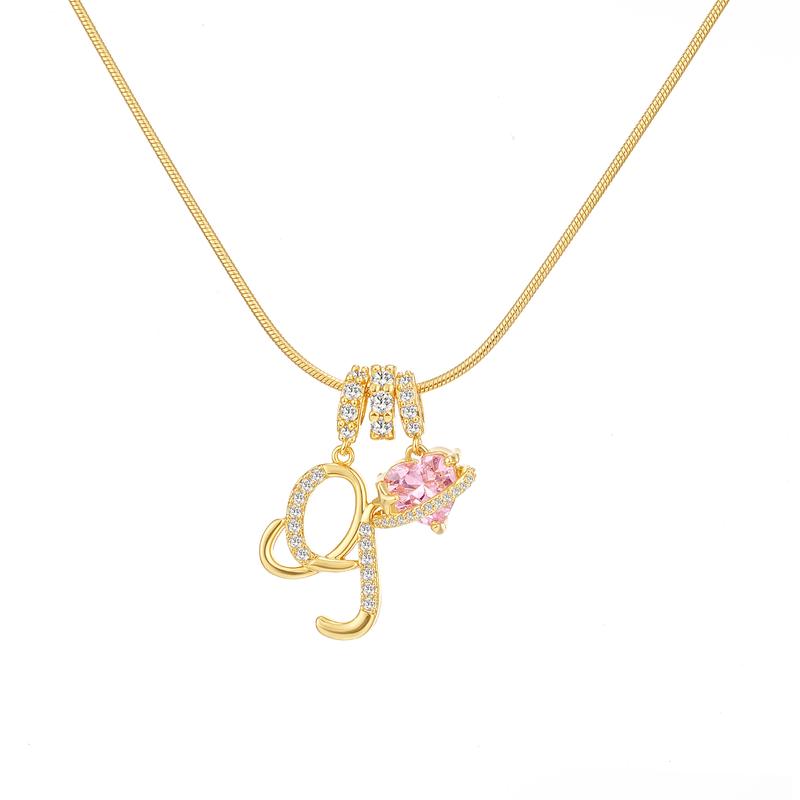 Collier avec pendentif cœur initial