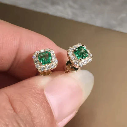 Boucles d’oreilles en émeraude avec finitions en or