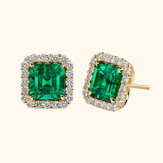 Boucles d’oreilles en émeraude avec finitions en or