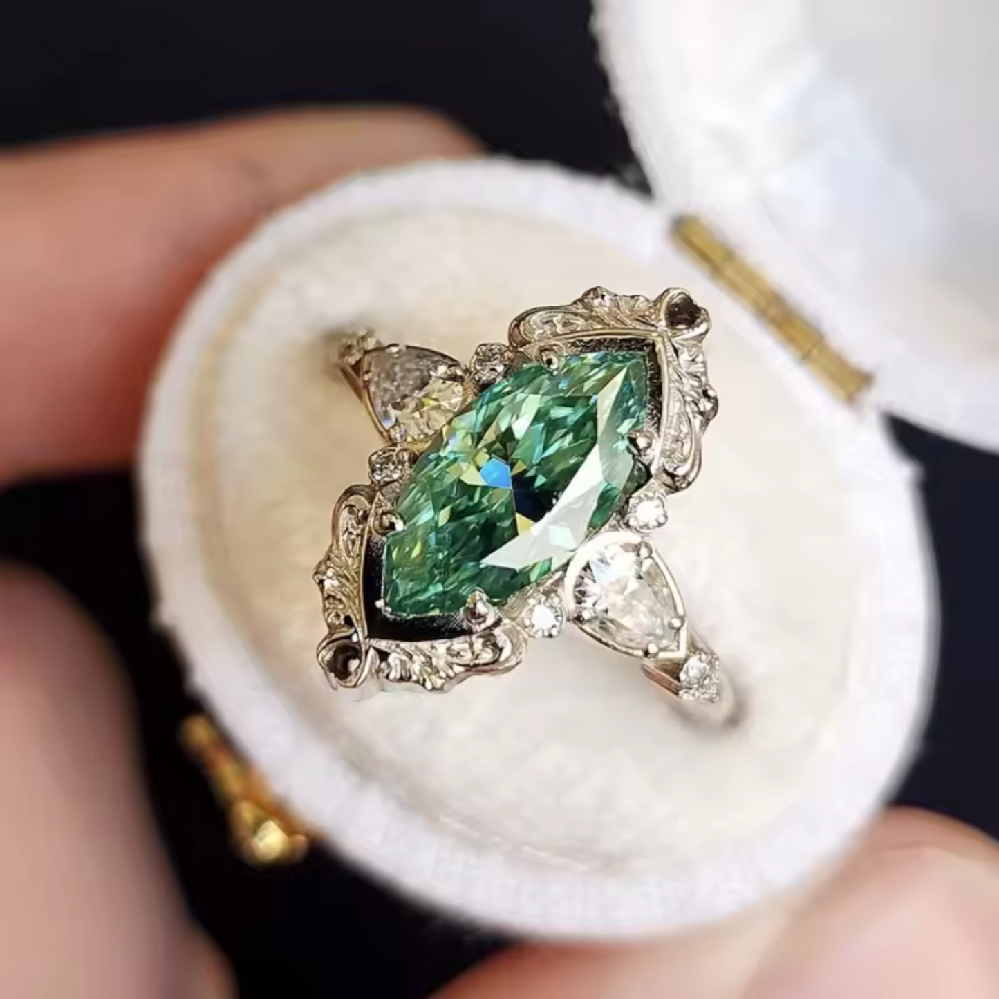 Bague Émeraude Helena
