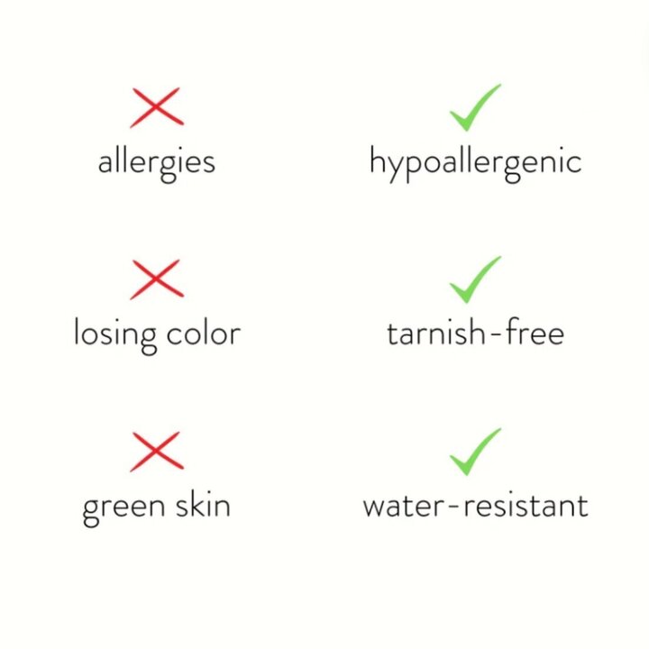 Boucles d’oreilles fleur blanche en cristal