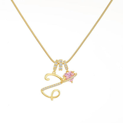 Collier avec pendentif cœur initial