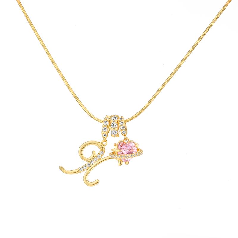 Collier avec pendentif cœur initial