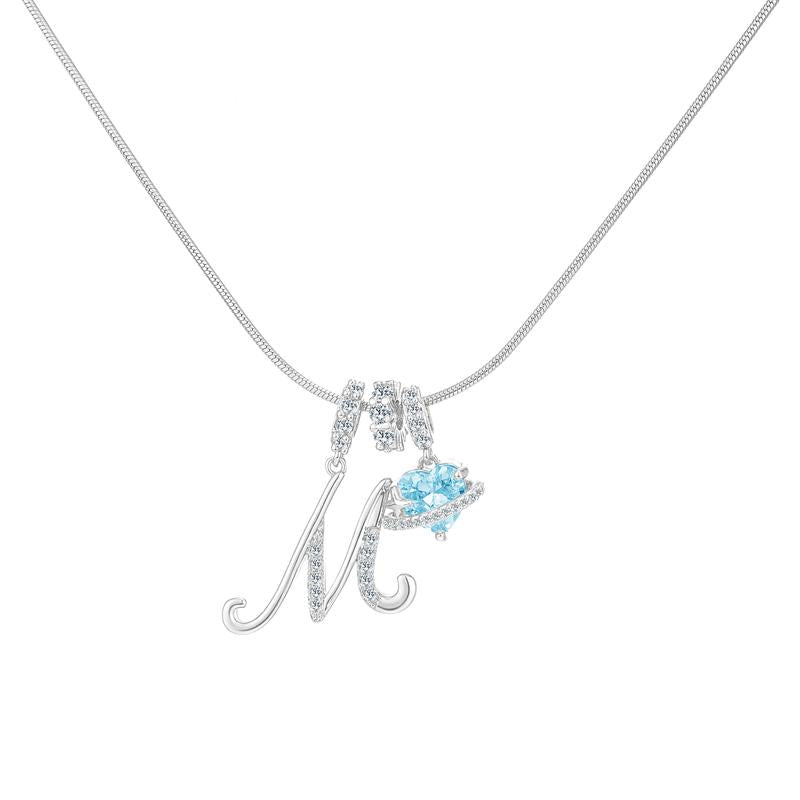 Collier avec pendentif cœur initial