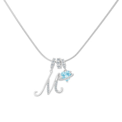 Collier avec pendentif cœur initial