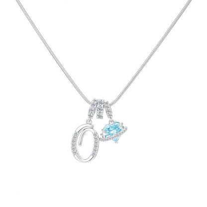 Collier avec pendentif cœur initial