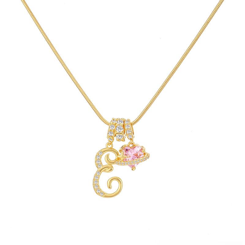 Collier avec pendentif cœur initial
