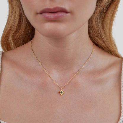 Collier Étoile Guide en Cristal Émeraude