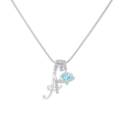 Collier avec pendentif cœur initial