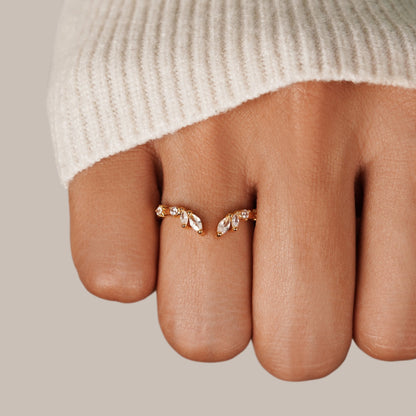 Bague Lily Vigne Dorée Cristaux